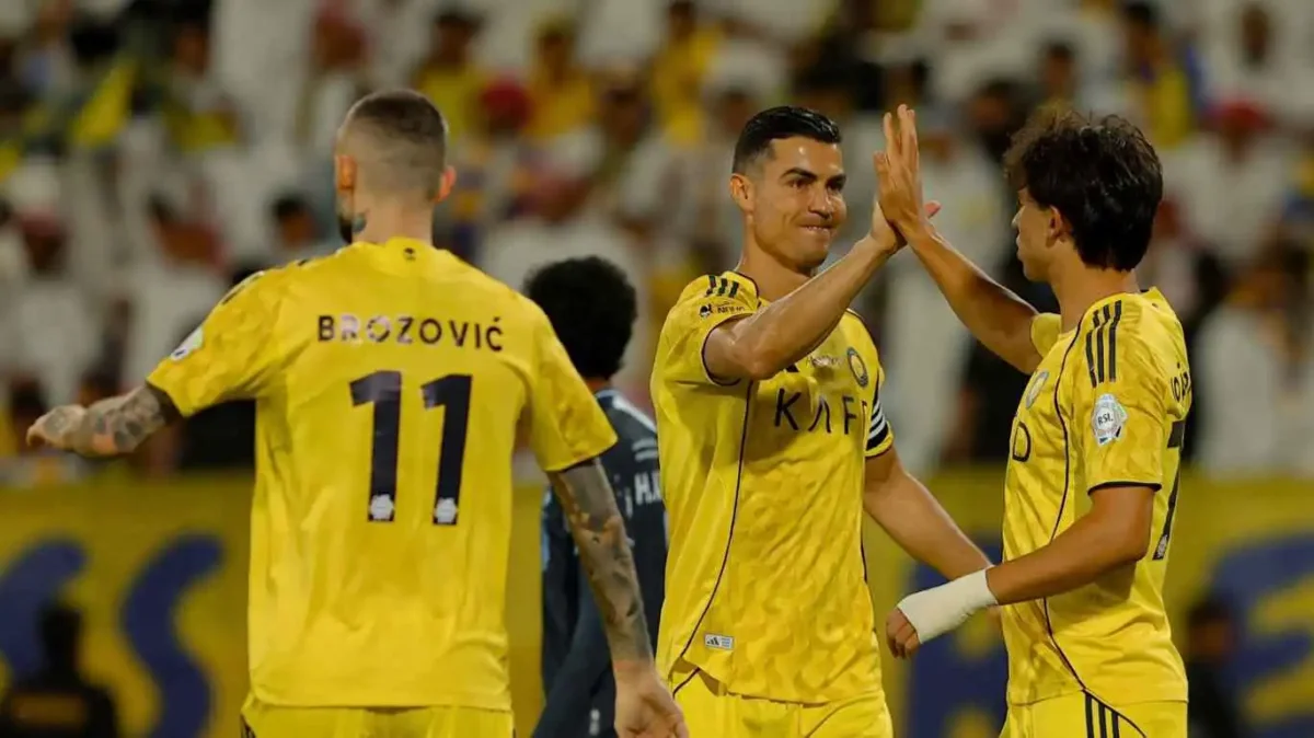 صفقة تجديد لنجم النصر تقلب حسابات الكبار في روشن قبل نهاية موسم 2026