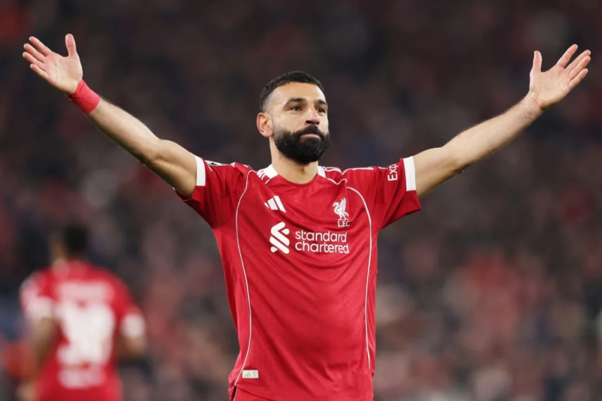 مصادر تكشف عن نادي جديد في روشن يضع عرض لا يقاوم على طاولة وكيل محمد صلاح