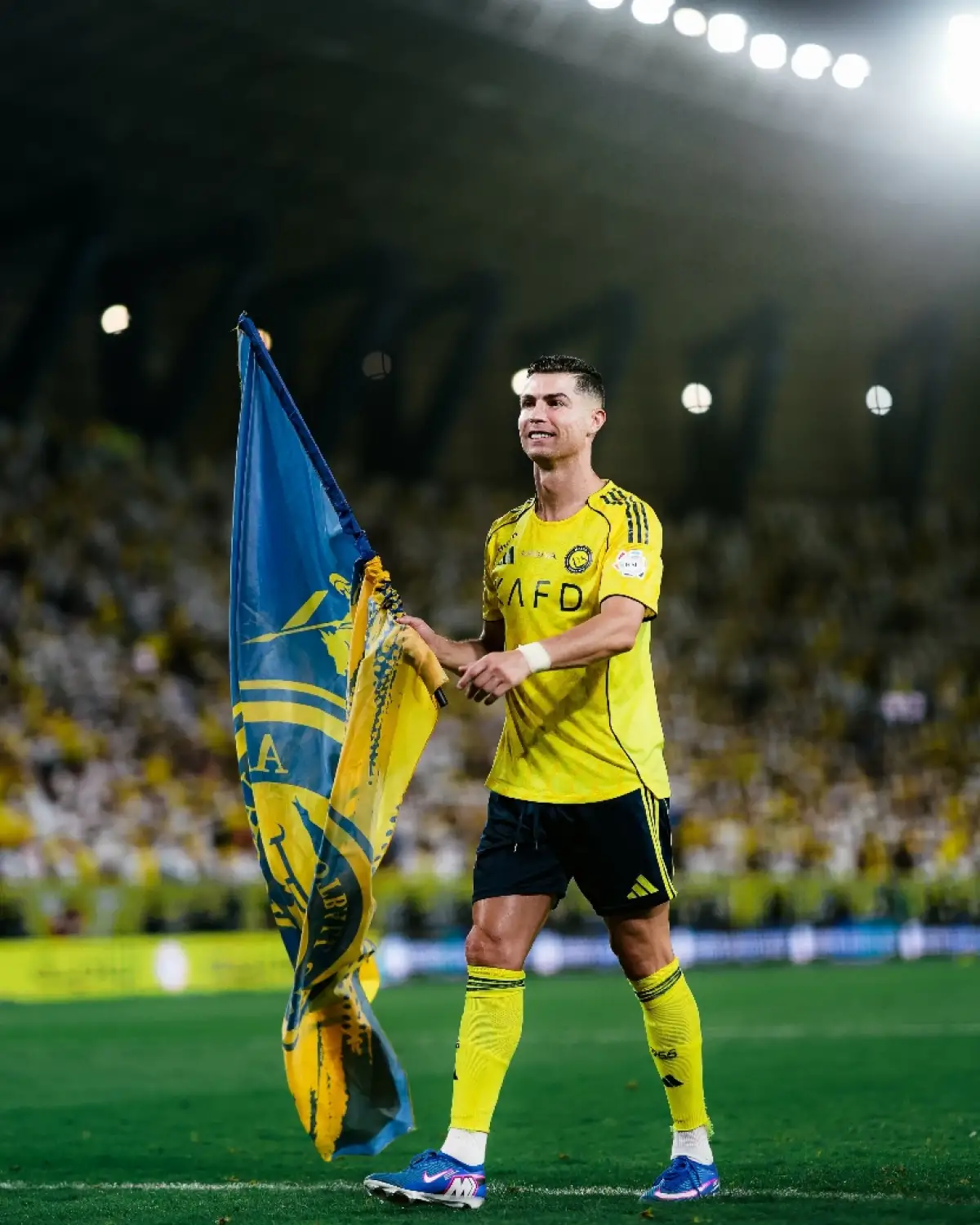 قبل ساعات من الديربي .. النصر يستفز جمهور ونجوم الهلال على طريقة الأهلي ورد فعل غير متوقع
