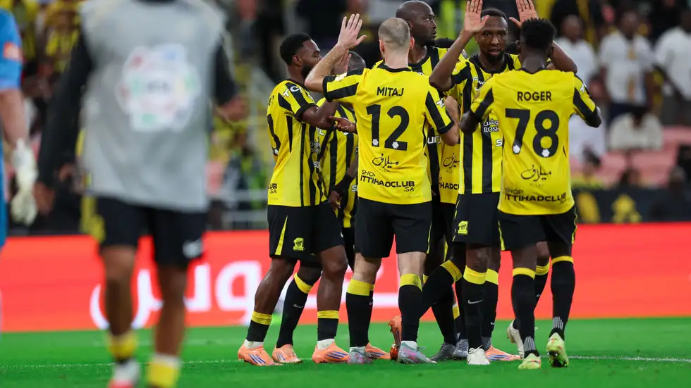 تسريبات اوربية تكشف عن صفقتين للاتحاد تجعل بنزيما من الماضي 