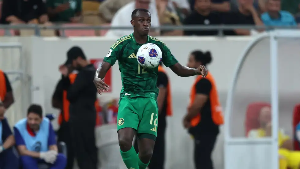 سعود عبد الحميد يتلقى أسوأ خبر في مسيرته الاحترافية 