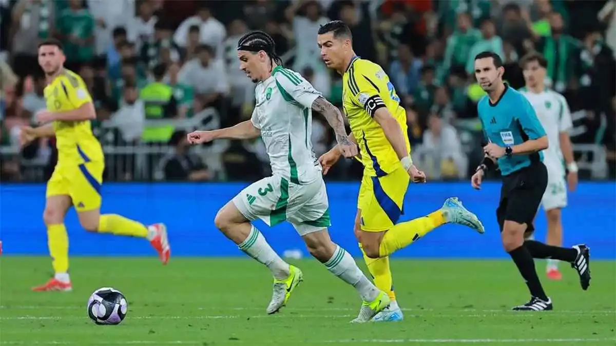 أهلي جدة يقدم طلب غير متوقع قبل مواجهة النصر قد يغير التوقعات حول نتائج المباراة 