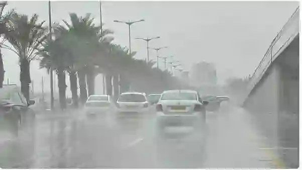 الوطني للأرصاد يحذر من أمطار وطقس متقلب من صباح الأحد 
