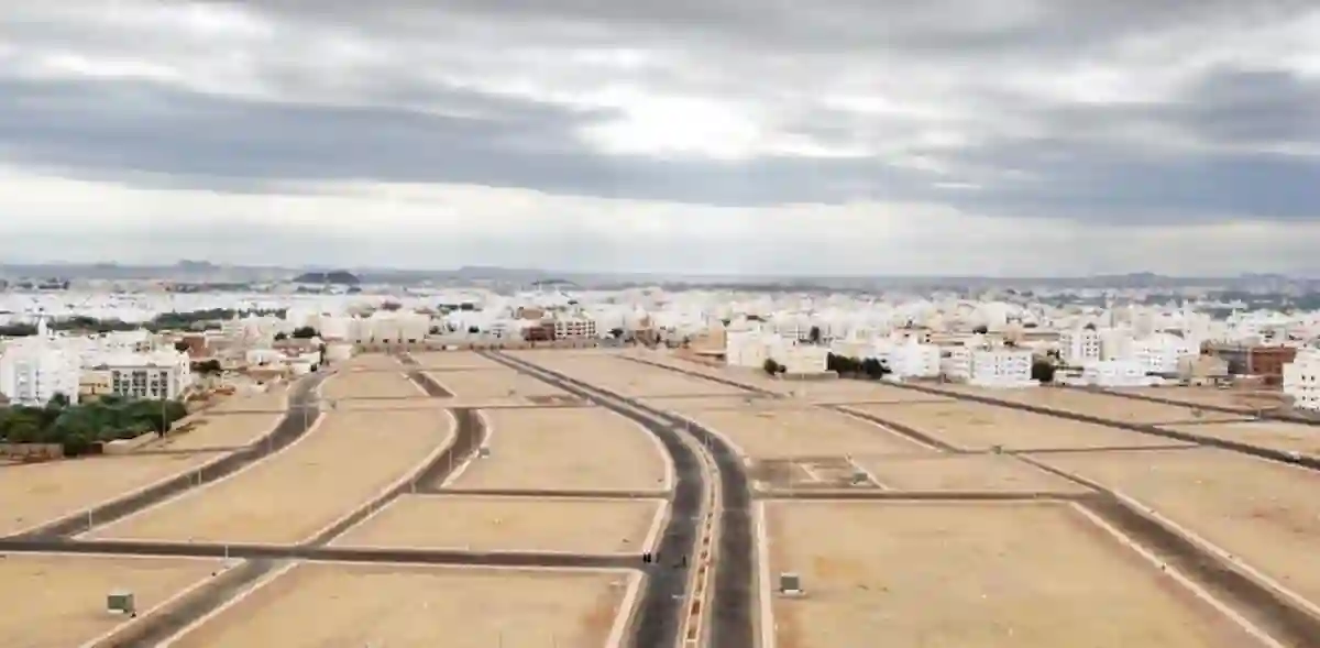 حاسبة تحدد لو عندك أرض في الرياض كم رسوم الأراضي البيضاء التي ستدفعها 