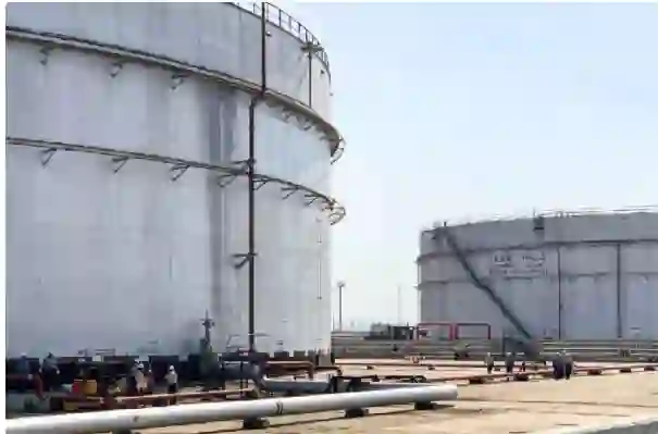 CNN تكشف حجم الانتاج السعودي للنفط بعد تضرر عدة محطات تصدير ومصافي لانتاج النفط