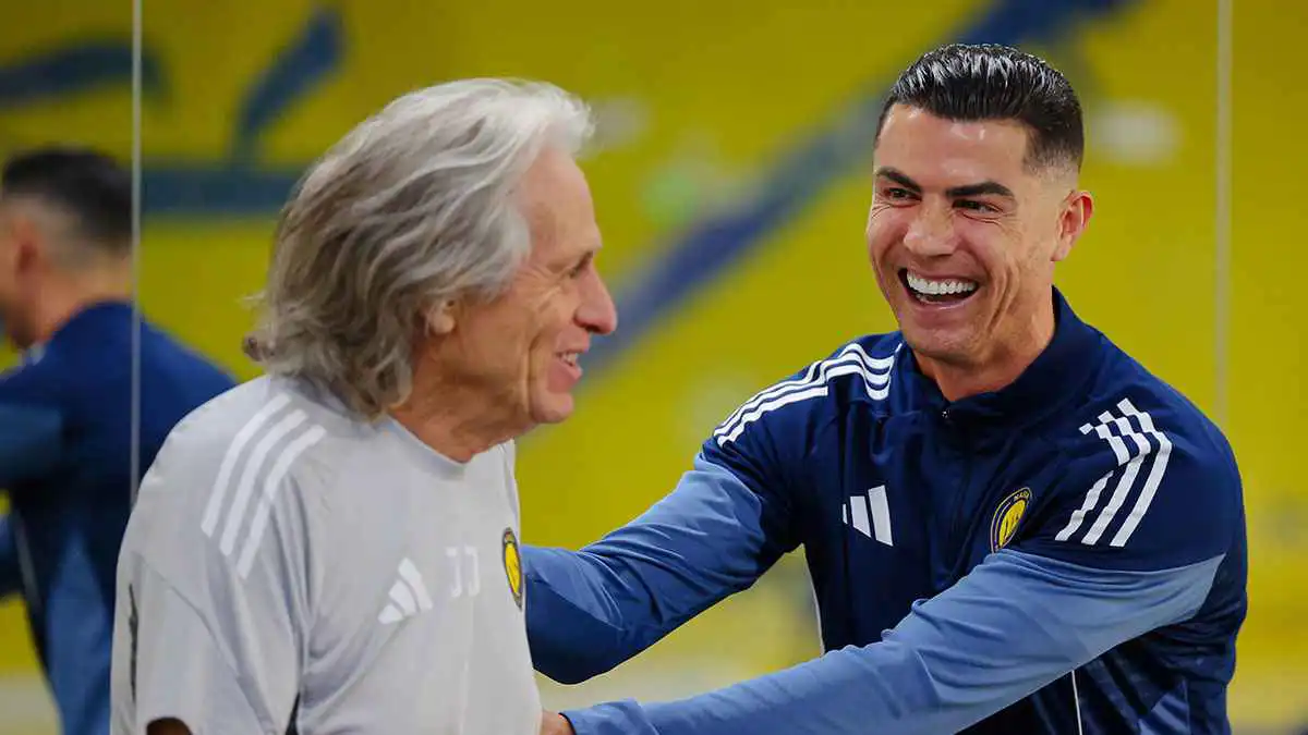 كشف المستور عن الرابحين والخاسرين من تحالف رونالدو مع جيسوس في النصر 