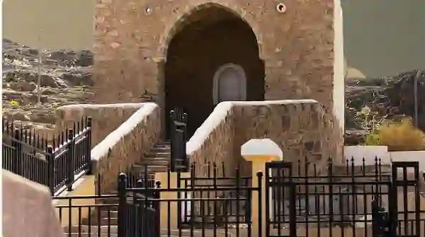 ما يحدث هذه الأيام في ميدان غزوة الخندق 