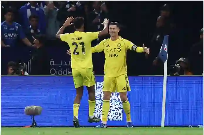 الكاميرات ترصد أكثر موقف محرج عاشه رونالدو في السعودية 