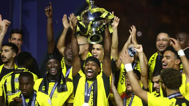 تسريبات جديدة تكشف عن ثلاثي محلي يقترب من الهلال في الميركاتو