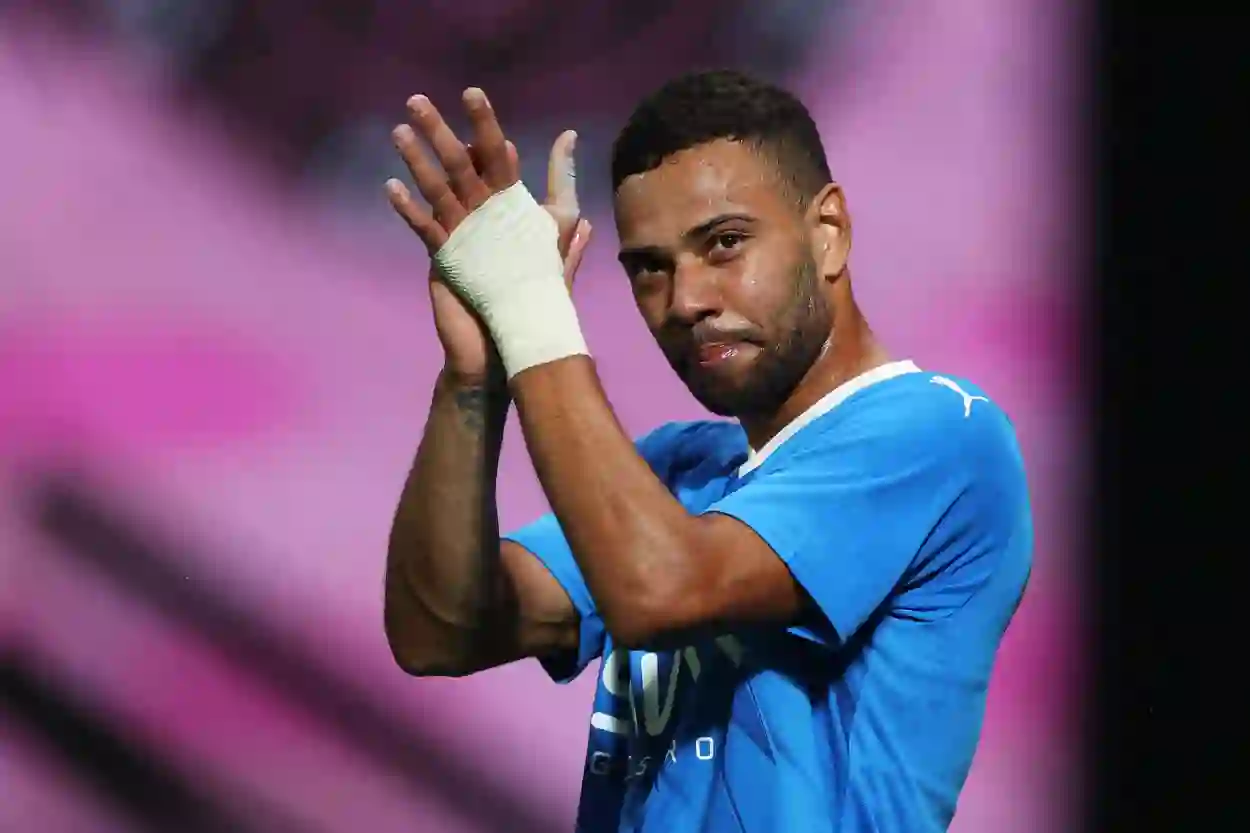 الهلال قد يدفع مبالغ كبيرة لتسوية الأزمة مع لودي 