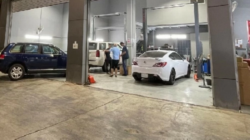 دليل شامل لاشتراطات ورش اصلاح السيارات ووسائل النقل في السعودية