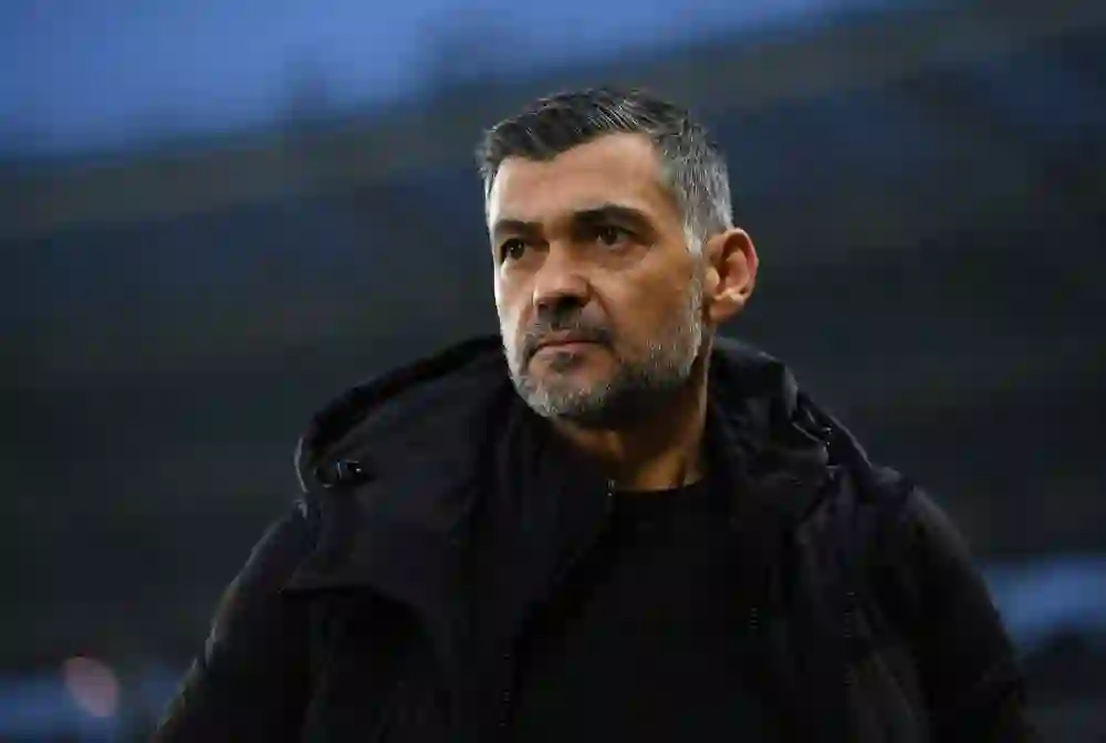 مدرب الاتحاد يتخلص من 2 من نجوم الاتحاد وبنزيما في دائرة الخطر في الشتوية 