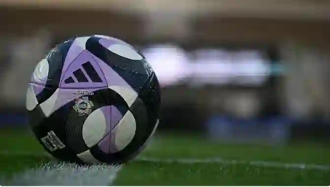 قرار عاجل يصيب جماهير الاندية الكبار في دوري روشن بالصدمة حول الجولات بداية من 13 