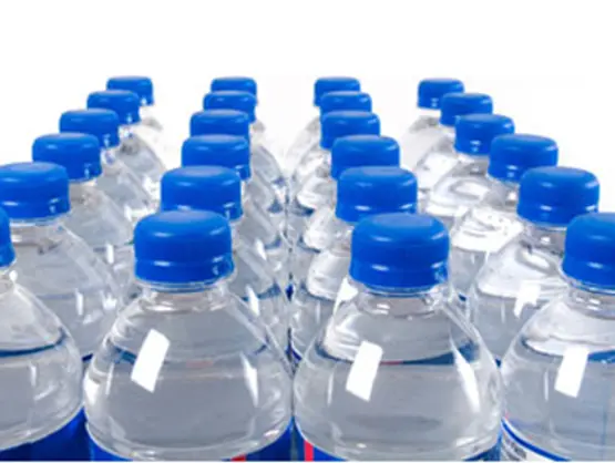 ساعات فقط تفصل السعودية عن قرار يغير طريقة واشتراطات بيع مياه الشرب في المملكة 