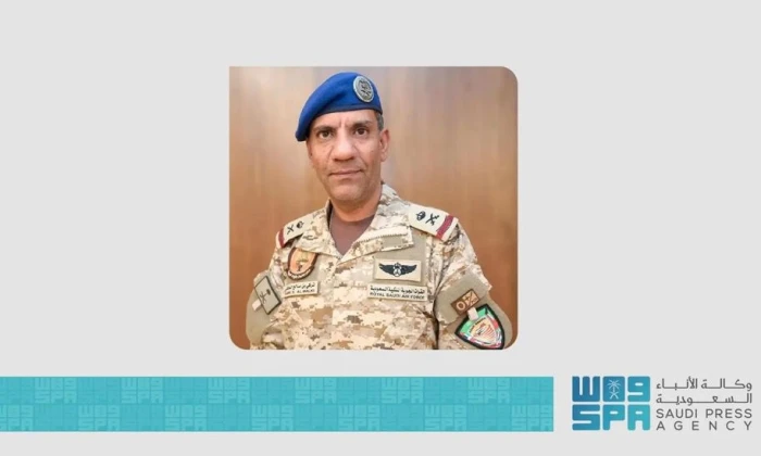 التحالف يفجر مفاجأة حول حقيقة ما تفعله السفن الاماراتية في المكلا قبل استهدافها 